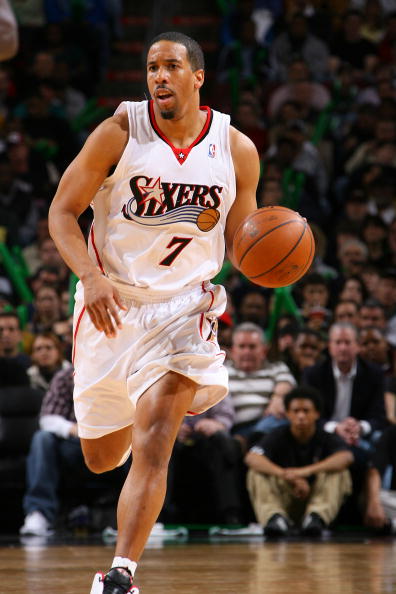 在于他对自 在于他对自